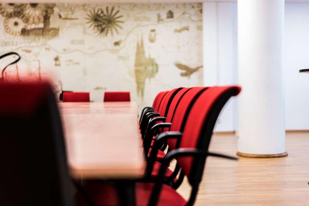 Hotell Scandic Väsby 4*