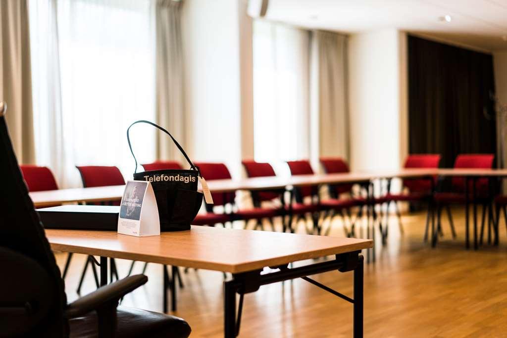 Scandic Väsby 4* Upplands-Väsby